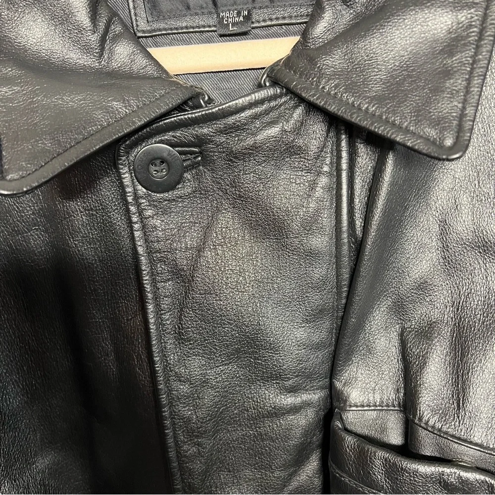 Vintage! Wilson's Black Belted Leather Jacket Size Large - Picture 3 of 12